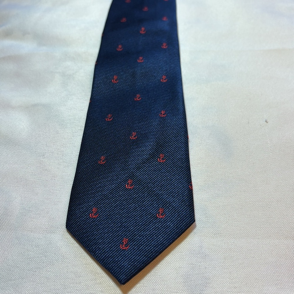 J Crew Factory The Silk Tie  Nautical Navy with Red Anchors